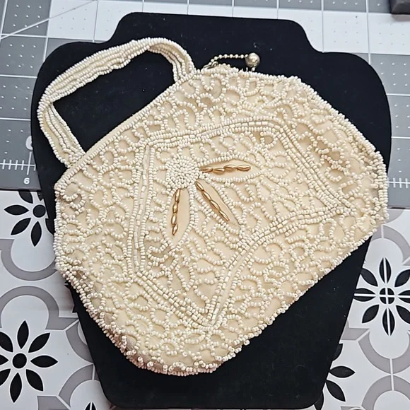 Vintage evening bag handmade from Bulgaria with mirror - Picture 1 of 12